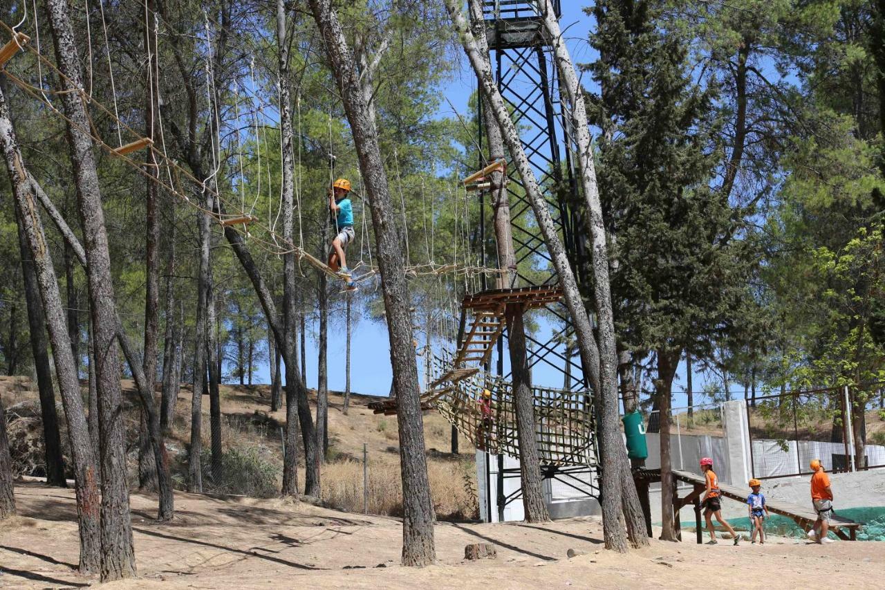 Centro De Ocio Alúa Rafting Parque de Campismo *