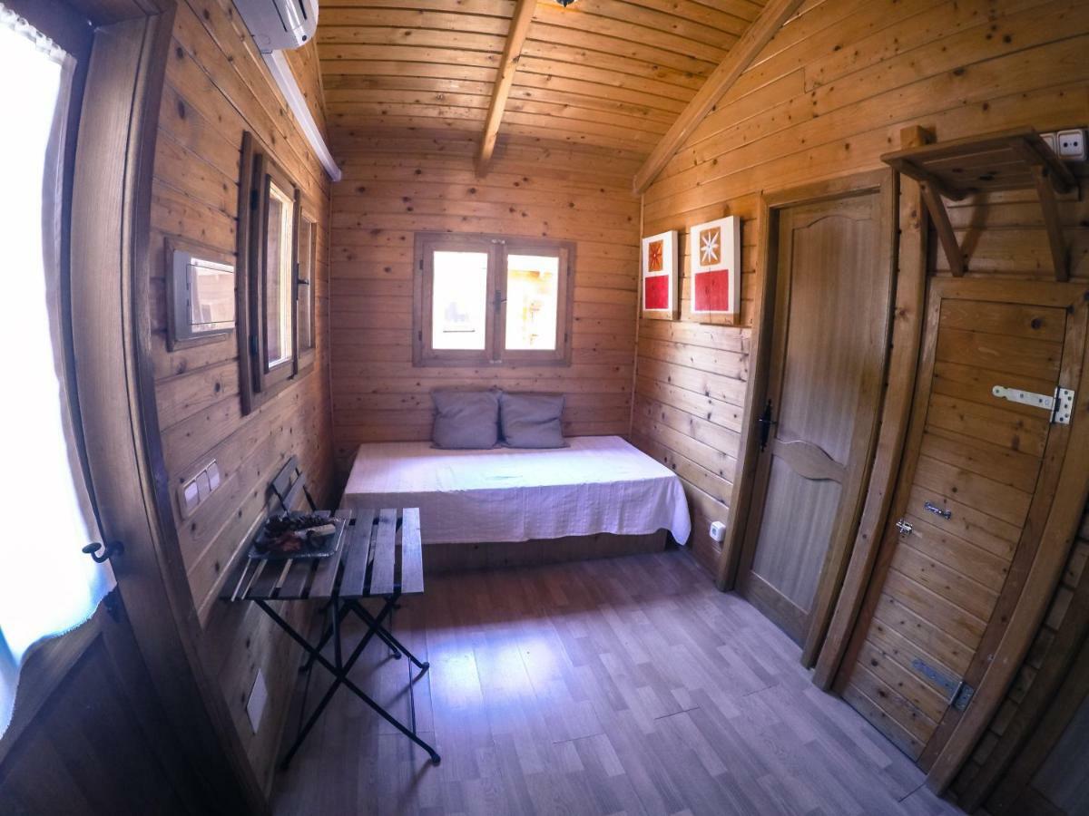 Camping Centro De Ocio Alua Rafting